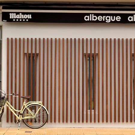 Albergue Alfonso II Melide Exteriér fotografie