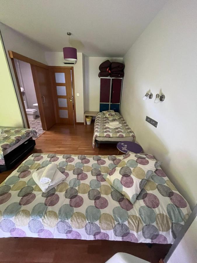 Albergue Alfonso II Melide Exteriér fotografie